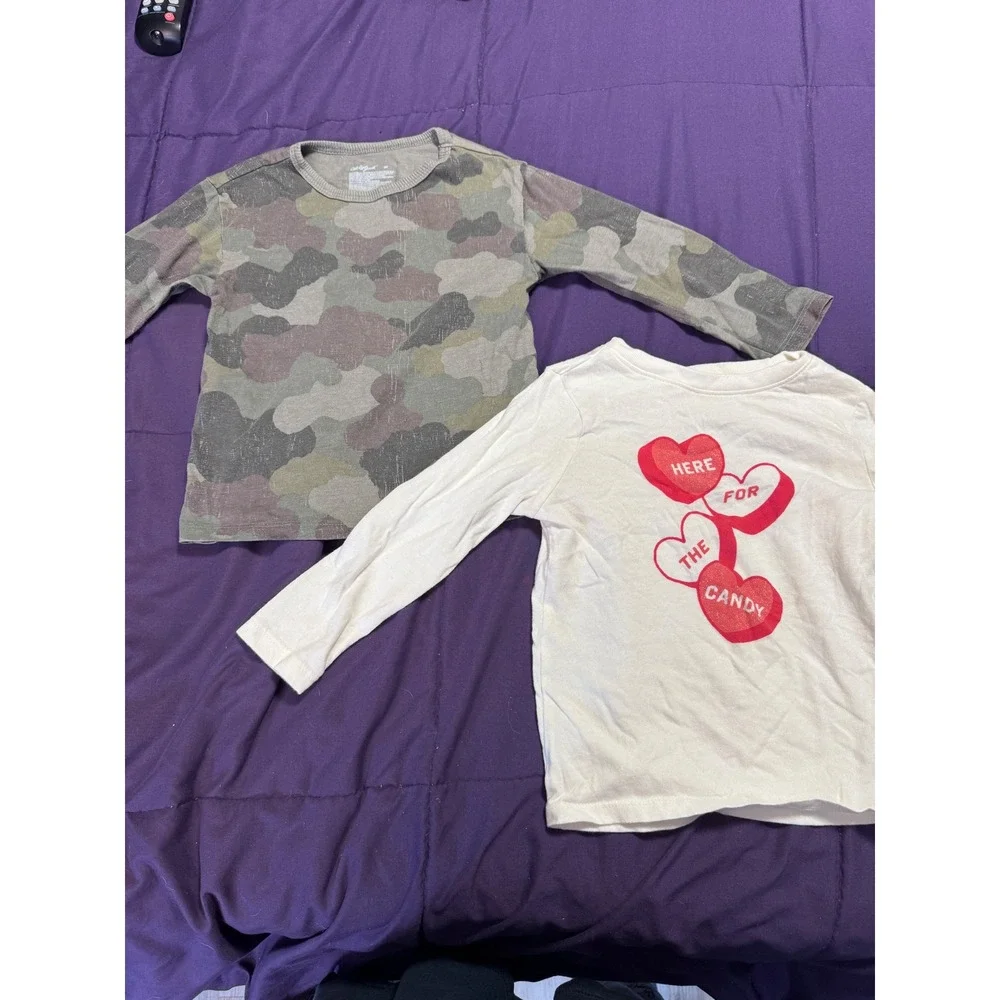 Old Navy & Cat & Jack Toddler Boys 3T Long Sleeve Camo & Heart Shirt Lot 2pk